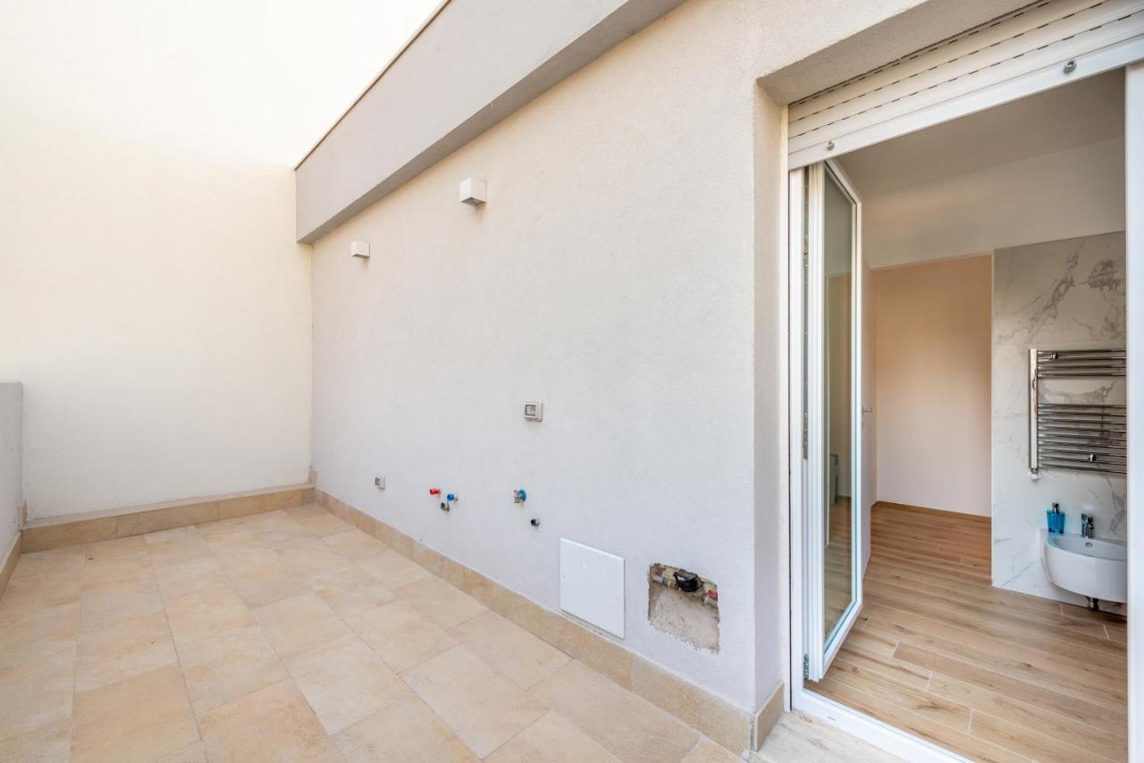 Waterfront With Seaview Balcony Appartamento